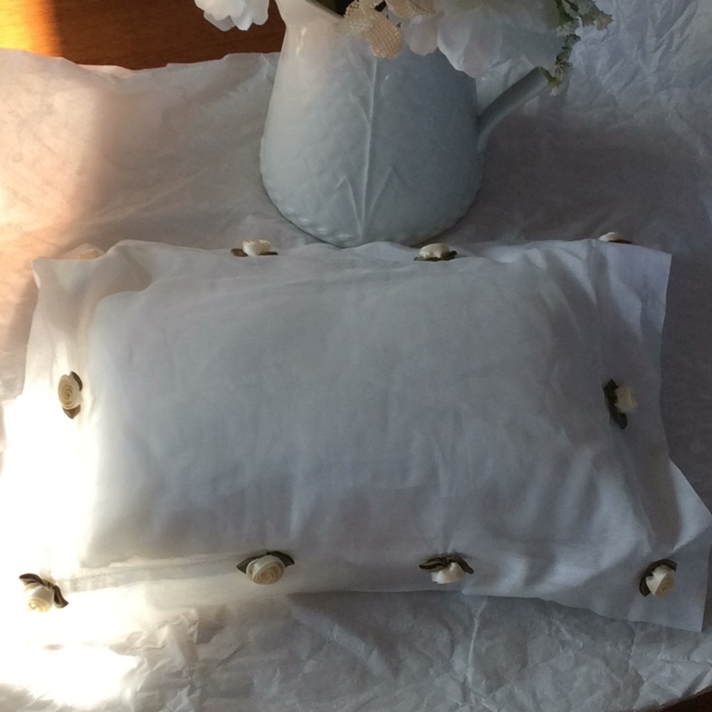 Never used wedding ring pillow